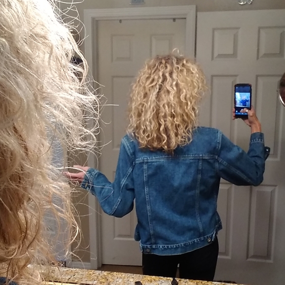 🎄💕 vintage Eddie Bauer denim jacket - Picture 3 of 4